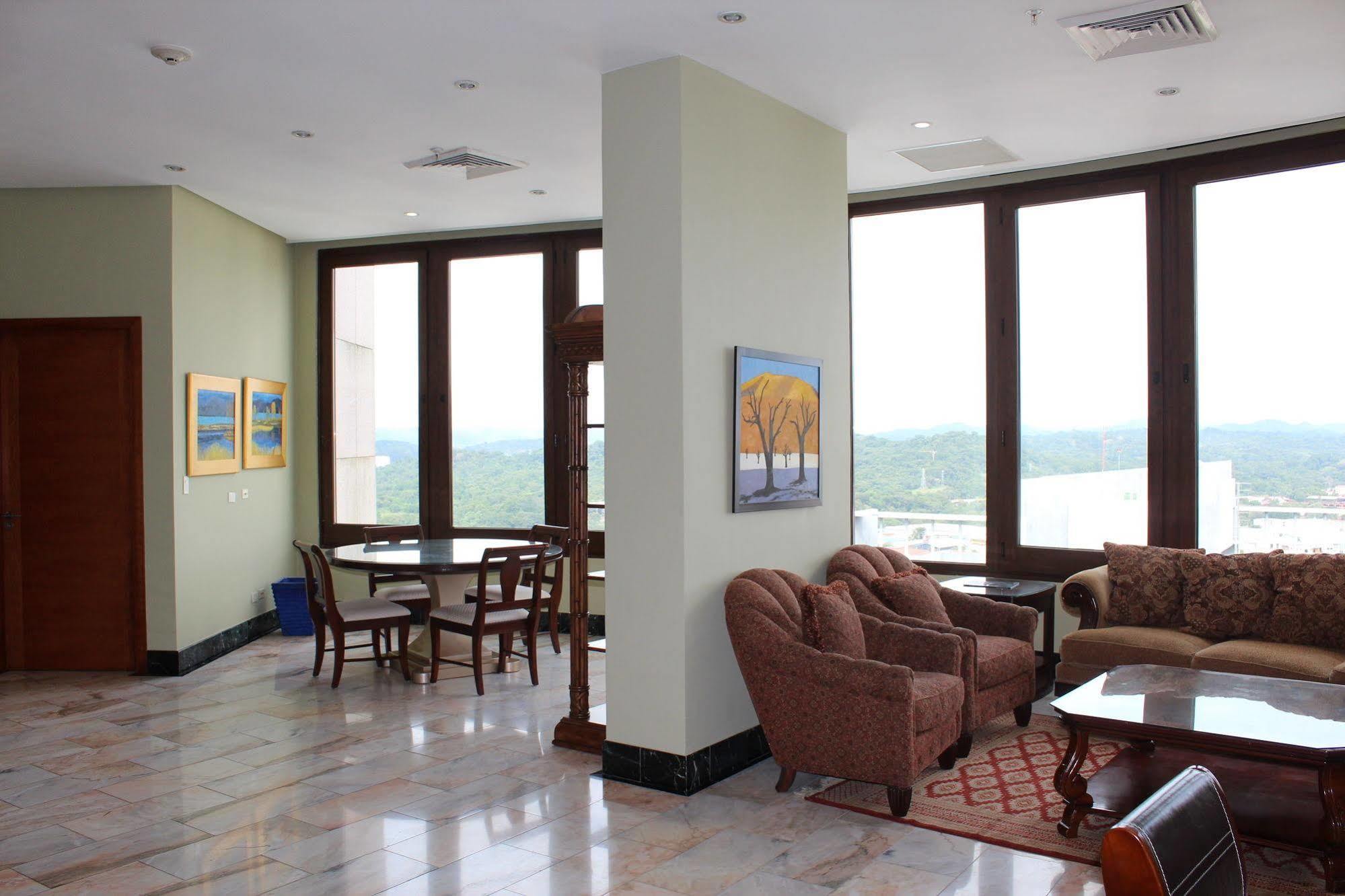 Torres De Alba & Hotel Panama City